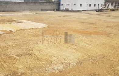 Imagem 6: 1 banheiros, 10 vagas na garagem, 10100M² de Área Construída, 10100M² de Área Total