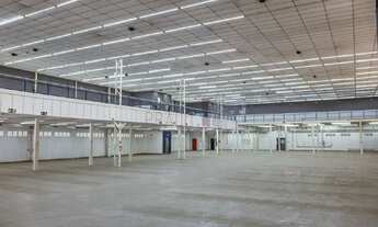 Imagem: 10 banheiro, 30 vagas na garagem, 4600M²