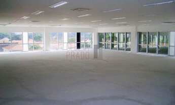 Imagem 13: 20 banheiro, 50 vagas na garagem, 4050M² de Área Construída, 4050M² de Área Total