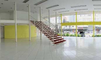 Imagem 2: 3 banheiro, 6 vagas na garagem, 420M² de Área Construída, 420M² de Área Total