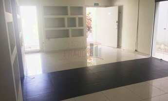 Imagem 4: 3 banheiro, 2 vagas na garagem, 360M² de Área Construída, 360M² de Área Total