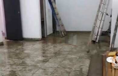 Imagem 2: 4 banheiro, 4 vagas na garagem, 200M² de Área Construída, 200M² de Área Total