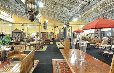 Imagem 6: 8 banheiro, 10 vagas na garagem, 3570M² de Área Construída, 3570M² de Área Total