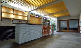 Imagem: 5 banheiro, 4 vagas na garagem, 500M² de