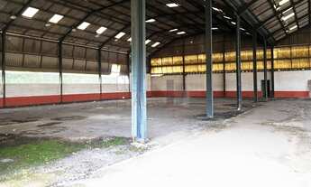 Imagem: 5 banheiro, 50 vagas na garagem, 4800M²