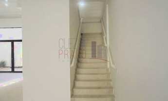 Imagem 5: 2 banheiro, 4 vagas na garagem, 450M² de Área Construída, 450M² de Área Total