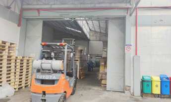 Imagem: 10 banheiro, 10 vagas na garagem, 2500M²