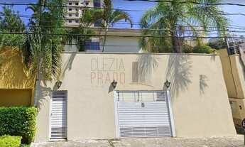 Imagem: 3 dormitórios, 1 suítes, 5 banheiro, 2