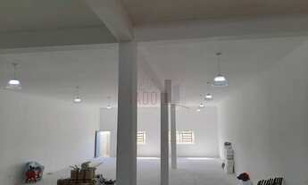 Imagem 6: 2 banheiro, 5 vagas na garagem, 560M² de Área Construída, 560M² de Área Total