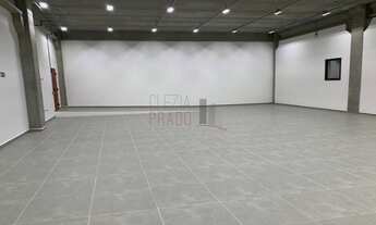 Imagem 6: 2 banheiro, 5 vagas na garagem, 2272M² de Área Construída, 2272M² de Área Total