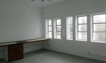 Imagem 7: 4 banheiro, 5 vagas na garagem, 290M² de Área Construída, 290M² de Área Total