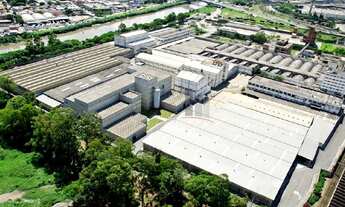 Imagem 2: 2 banheiro, 1 vaga na garagem, 2992M² de Área Construída, 2992M² de Área Total