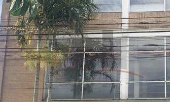 Imagem: 7 vagas na garagem, 1929M² de Área Construída