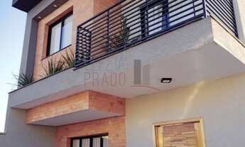 Imagem 2: 2 dormitórios, 2 suíte, 4 banheiro, 2 vagas na garagem, 175M² de Área Construída