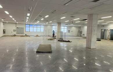 Imagem 6: 10 banheiro, 55 vagas na garagem, 2783M² de Área Construída, 2783M² de Área Total