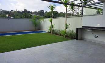 Imagem 6: 4 dormitórios, 4 suíte, 6 banheiro, 4 vagas na garagem, 425M² de Área Construída