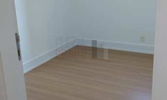 Imagem 2: 3 dormitórios, 1 suítes, 2 banheiro, 1 vaga na garagem, 63M² de Área Construída