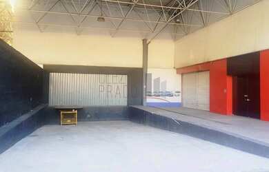 Imagem 3: 5 banheiro, 20 vagas na garagem, 1700M² de Área Construída, 1700M² de Área Total