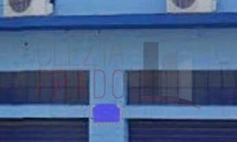 Imagem: 4 banheiro, 2 vagas na garagem, 290M² de