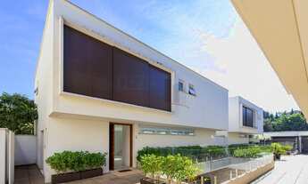 Imagem: 4 dormitórios, 4 suíte, 5 banheiro, 6