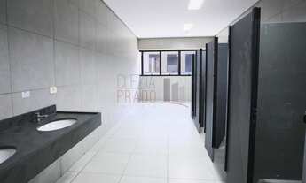 Imagem 7: 5 banheiro, 10 vagas na garagem, 3700M² de Área Construída, 3700M² de Área Total