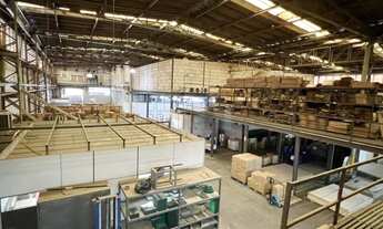 Imagem: 10 banheiro, 10 vagas na garagem, 9000M²