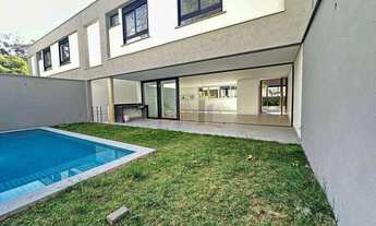 Imagem 5: 4 dormitórios, 4 suíte, 6 banheiro, 4 vagas na garagem, 472M² de Área Construída