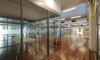 Imagem 6: 20 banheiro, 6570M² de Área Construída, 6570M² de Área Total