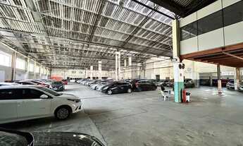 Imagem: 10 banheiro, 10 vagas na garagem, 3500M²