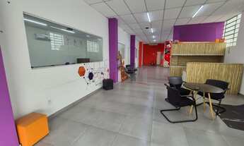 Imagem: 5 banheiro, 1 vaga na garagem, 440M² de