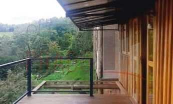 Imagem: 4 dormitórios, 3 banheiro, 5 vagas na garagem