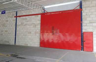 Imagem 5: 2 banheiro, 10 vagas na garagem, 900M² de Área Construída, 900M² de Área Total