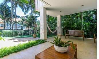 Imagem 2: 4 dormitórios, 4 suíte, 3 banheiro, 4 vagas na garagem, 1100M² de Área Construída