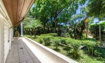 Imagem 3: 4 dormitórios, 4 suíte, 3 banheiro, 4 vagas na garagem, 1100M² de Área Construída