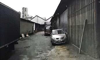 Imagem 4: 5 banheiro, 100 vagas na garagem, 2800M² de Área Construída, 2800M² de Área Total