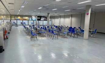 Imagem 5: 10 banheiro, 10 vagas na garagem, 3300M² de Área Construída, 3300M² de Área Total