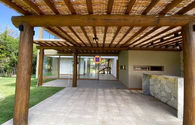 Imagem 2: Casa de alto padrão 4/4 à venda em Praia do Forte