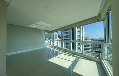 Imagem 2: CAMBORIÚ TOWER RESIDENCE - APARTAMENTO 01 POR ANDAR EM ITAJAÍ