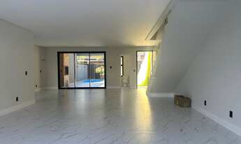 Imagem 5: SOBRADO ALTO PADRÃO COM 04 SUÍTES EM BALNEÁRIO CAMBORIÚ