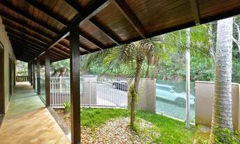 Imagem 2: CASA COM 500 M² CONSTRUÍDOS EM CABEÇUDAS - ITAJAÍ