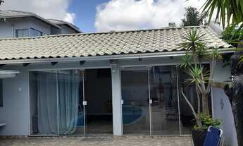 Imagem 4: CASA MOBILIADA COM 06 DORMITÓRIOS À VENDA NA PRAIA DOS AMORES - BALNEÁRIO CAMBORIÚ