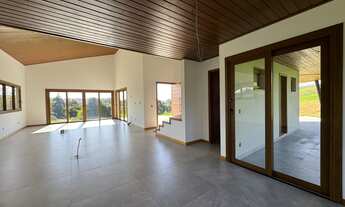 Imagem 2: CONDOMÍNIO JARDIM DA SERRA - CASA COM 04 DORMITÓRIOS EM RANCHO QUEIMADO