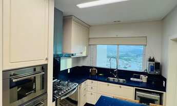 Imagem 3: FOUR SEASONS - COBERTURA MOBILIADA COM VISTA MAR EM BALNEÁRIO CAMBORIÚ