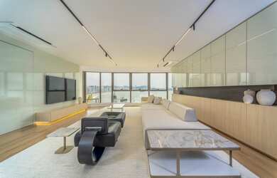 Imagem 2: YACHTHOUSE - APARTAMENTO DECORADO COM VISTA MAR TOTAL EM BALNEÁRIO CAMBORIÚ