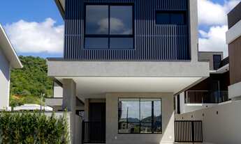 Imagem 2: CALEDÔNIA PRIVATE VILLAGE - CASA COM 03 SUÍTES EM CAMBORIÚ