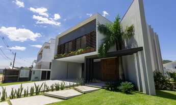 Imagem 2: CALEDÔNIA PRIVATE VILLAGE - CASA COM 03 SUÍTES EM CAMBORIÚ