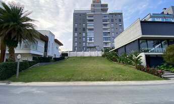 Imagem 2: PORTO RIVIERA EXCLUSIVE - LOTE COM 500 M² NA PRAIA BRAVA EM ITAJAÍ