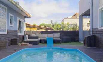 Imagem: Casa Espaçosa em Ingleses do Rio Vermelho