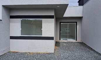 Imagem 2: Aluguel de Casa no Centro de Garuva-SC: 2 Quartos, 1 Sala, 1 Banheiro e 2 Vagas de Garagem