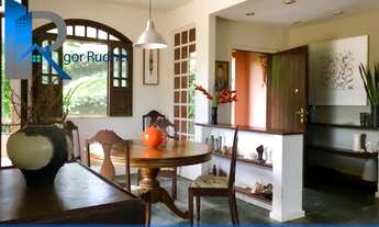 Imagem: Mansão no Costa Verde Tênis Clube, Piatã